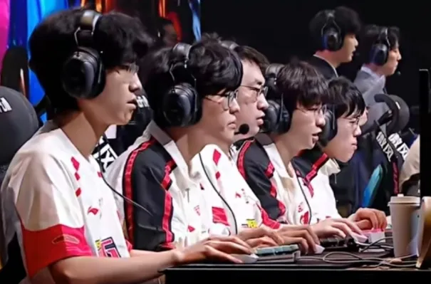 开云体育APP下载-3-1战胜AL败者组更进一步，今晚的WBG表现的怎么样？